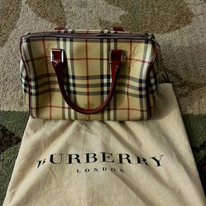 Burberry Boston Bag